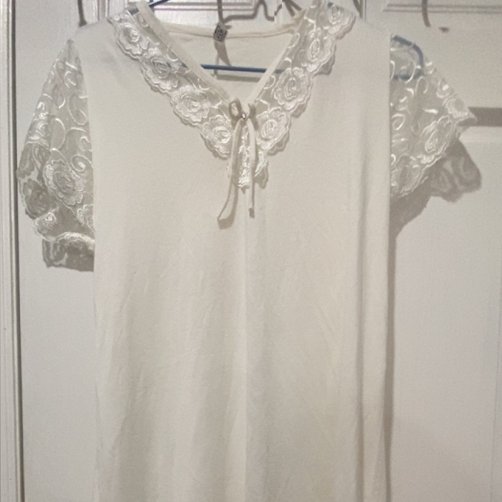 Elegant White Maxi Dress